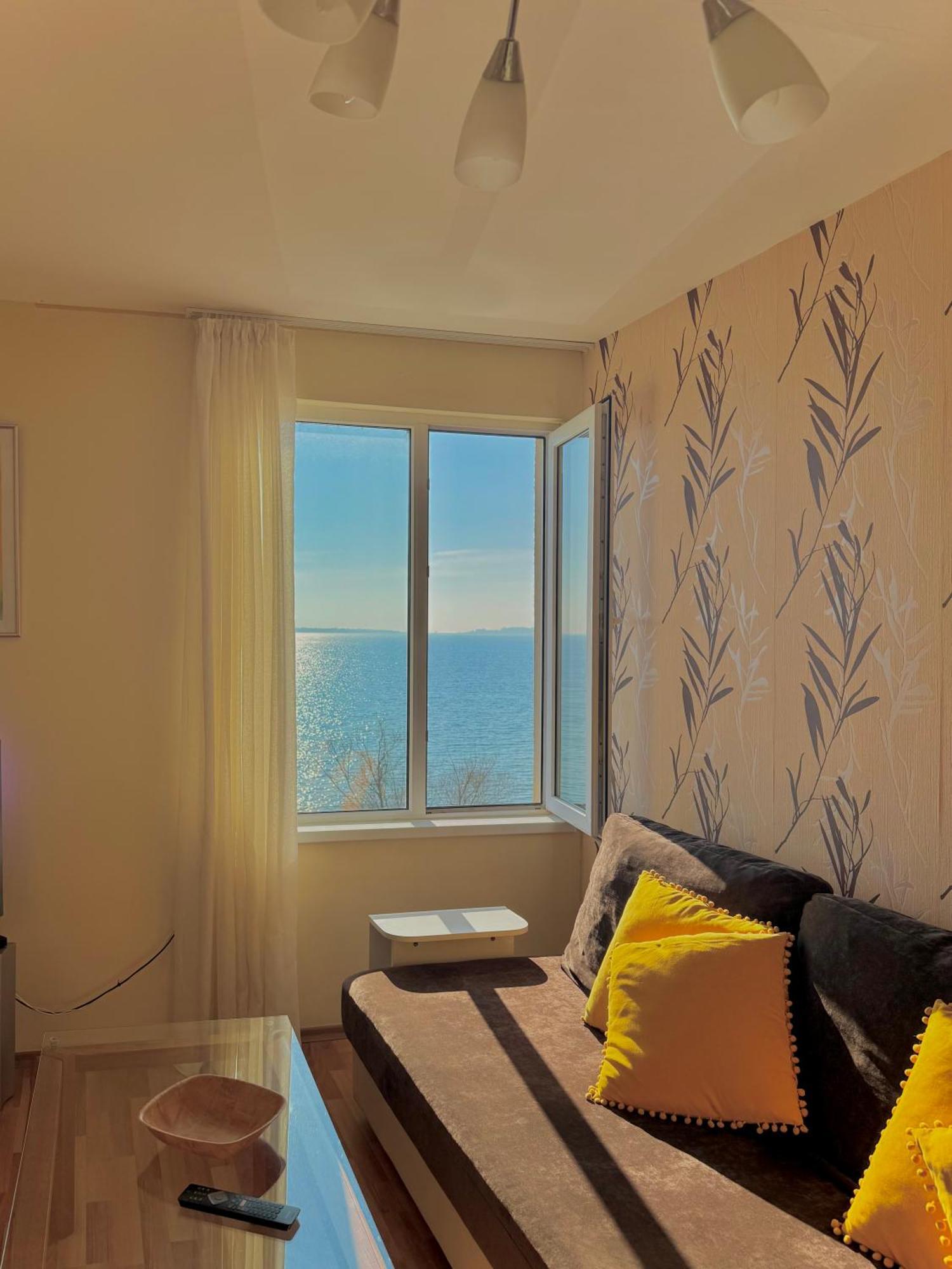 Beachfront Havana Sveti Vlas Exterior photo